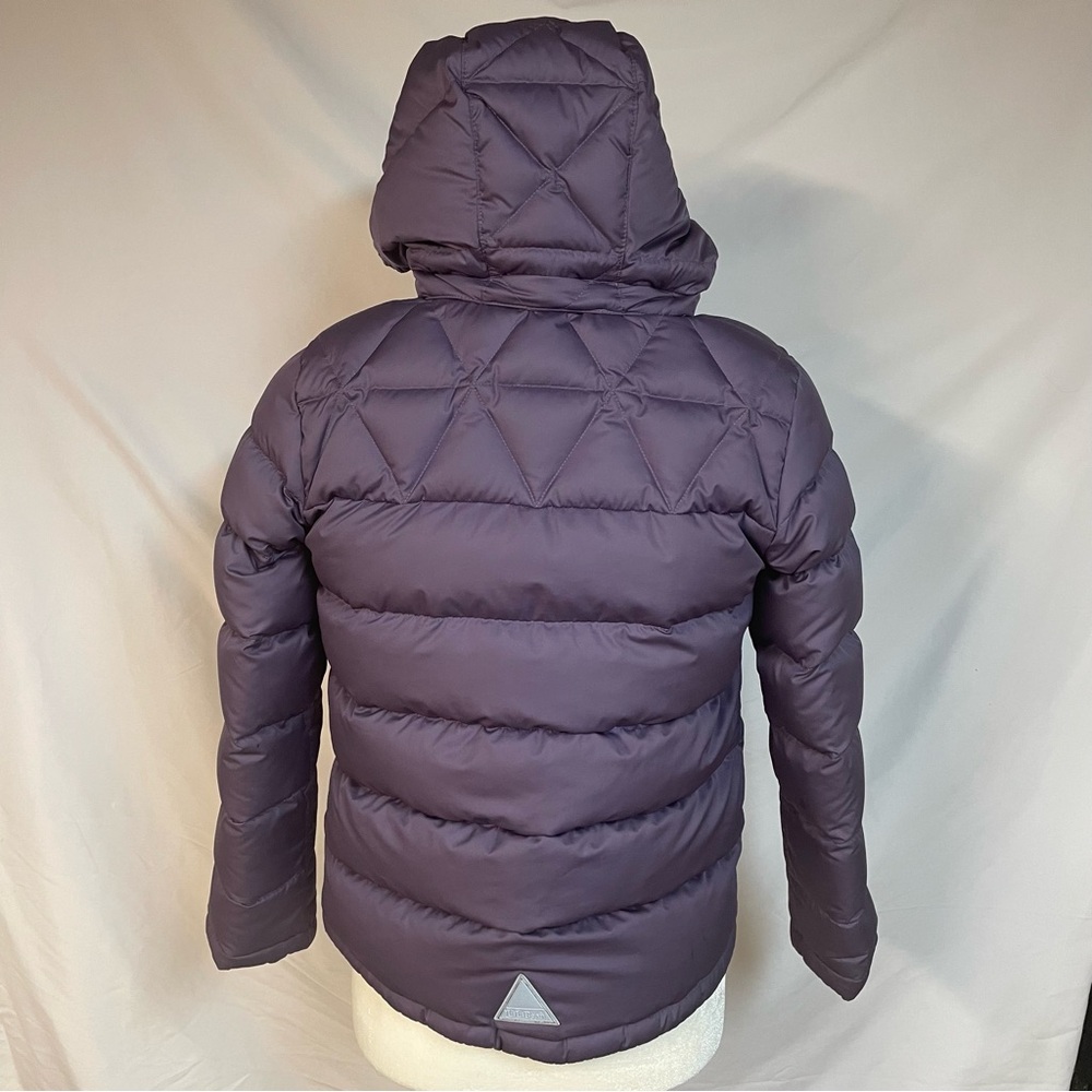 L.L. Bean Girls Plum Puffer Jacket Size Medium 10-12 Water Repellent Down - Picture 3 of 9